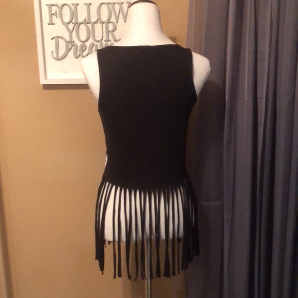 Material Girl shirt gently use black and white shirt good for casual or 🏖️ - Picture 3 of 5